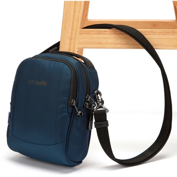 Pacsafe Metrosafe LS100 ECONYL Crossbody Bag ocean 6 Pacsafe Metrosafe LS100 ECONYL Crossbody Bag ocean - Image 6